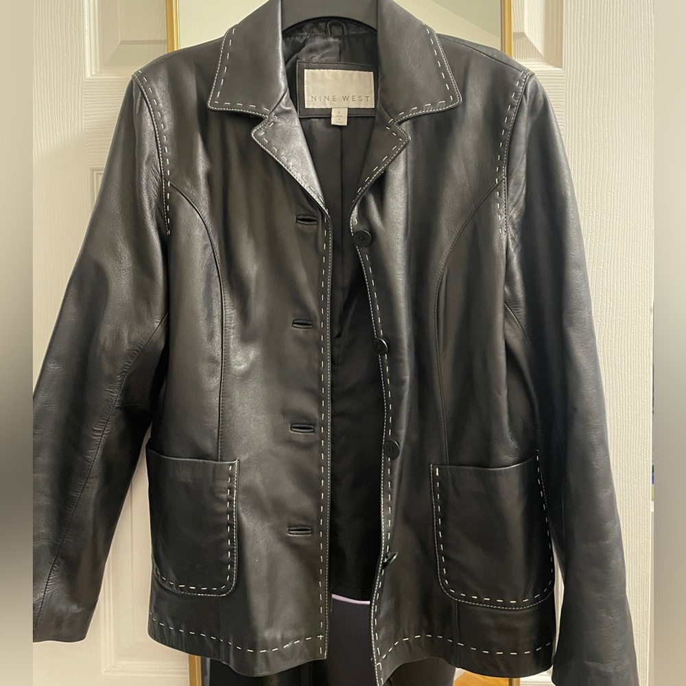 Nine West ‘90s style leather jacket size L